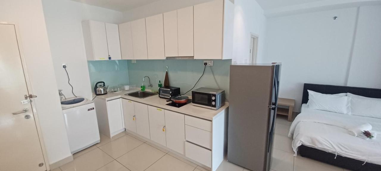 Ls Mansion One Apartment George Town Bagian luar foto