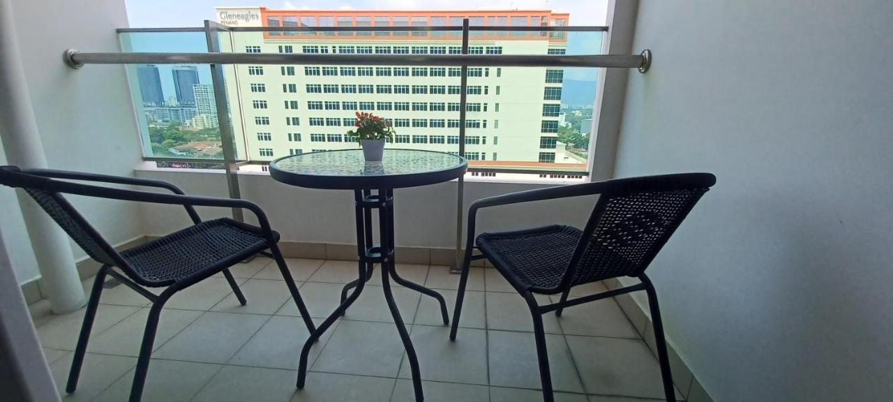 Ls Mansion One Apartment George Town Bagian luar foto