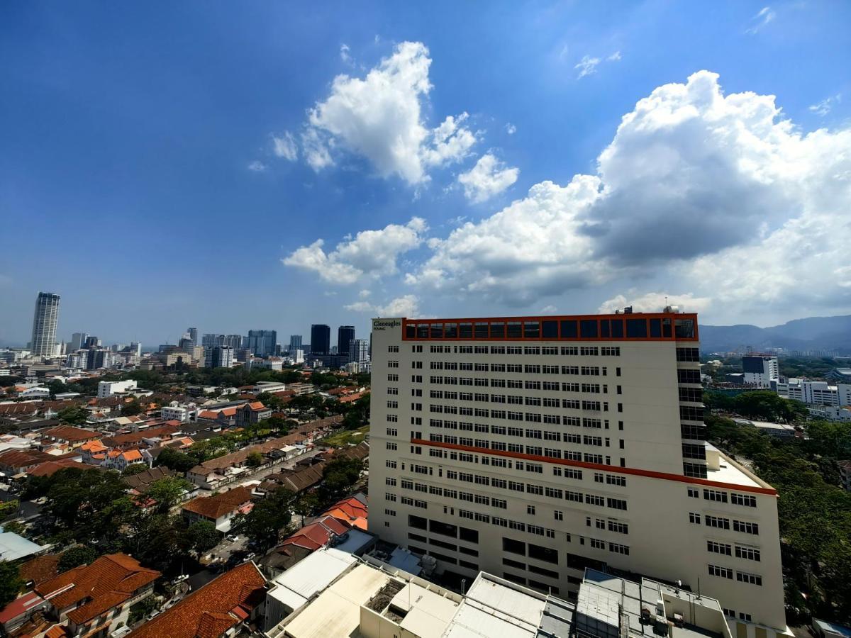 Ls Mansion One Apartment George Town Bagian luar foto
