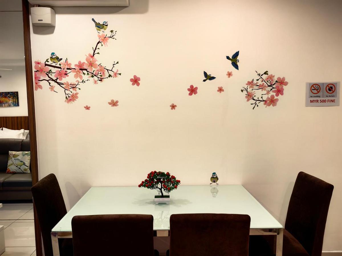 Ls Mansion One Apartment George Town Bagian luar foto