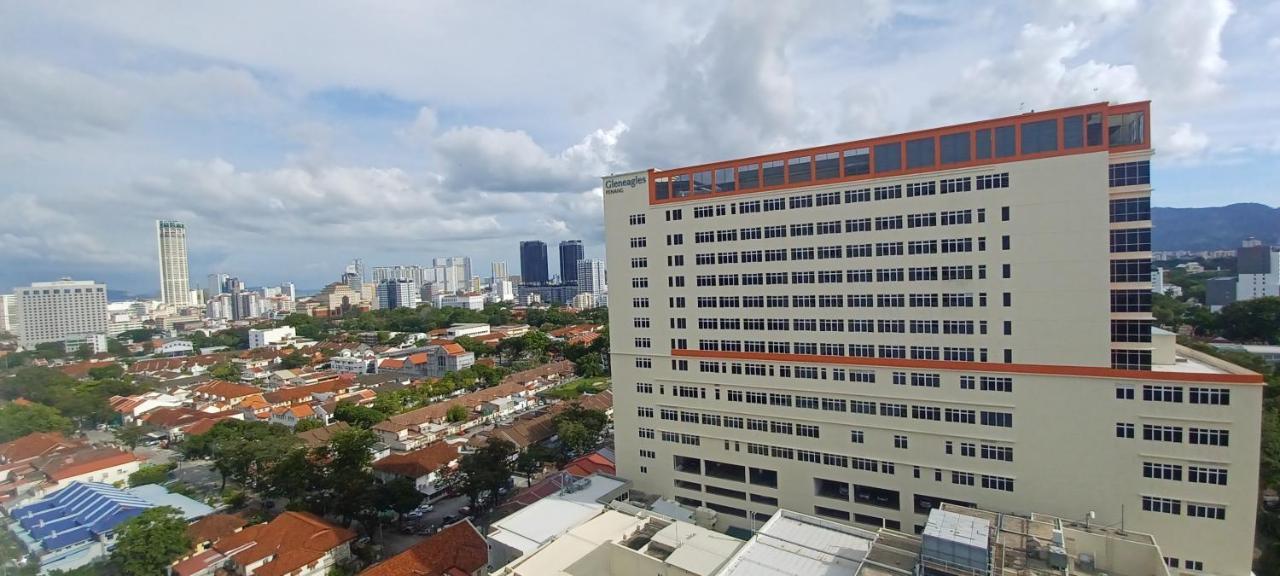 Ls Mansion One Apartment George Town Bagian luar foto